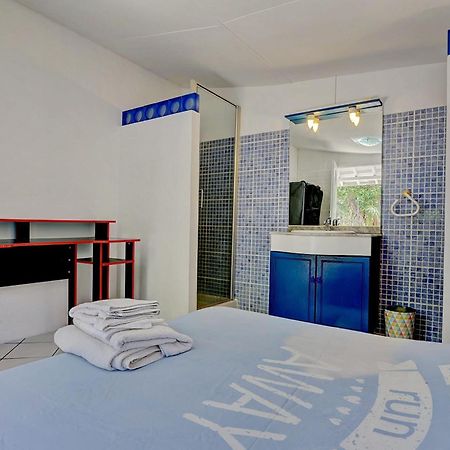 La Villa D'Eden - Saint Gilles Les Bains Экстерьер фото