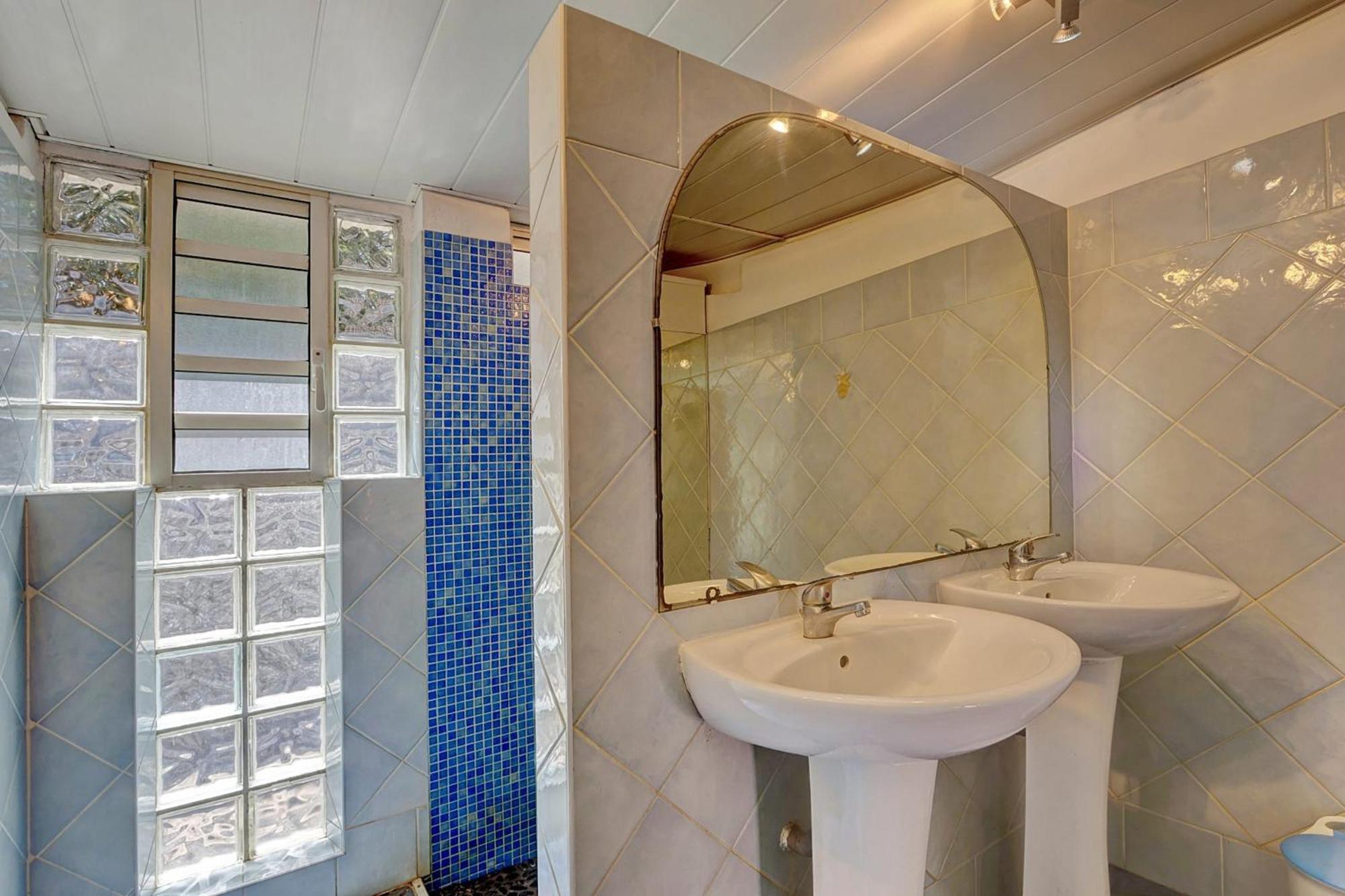 La Villa D'Eden - Saint Gilles Les Bains Экстерьер фото